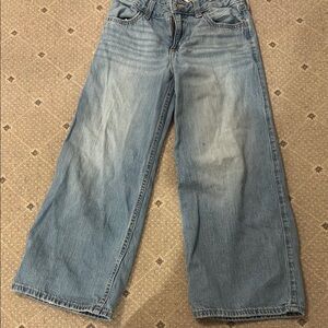 Abercrombie kids blue jeans